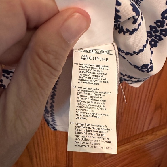 Cupshe navy/white halter - Picture 4 of 8